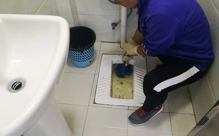 凌河疏通蹲坑