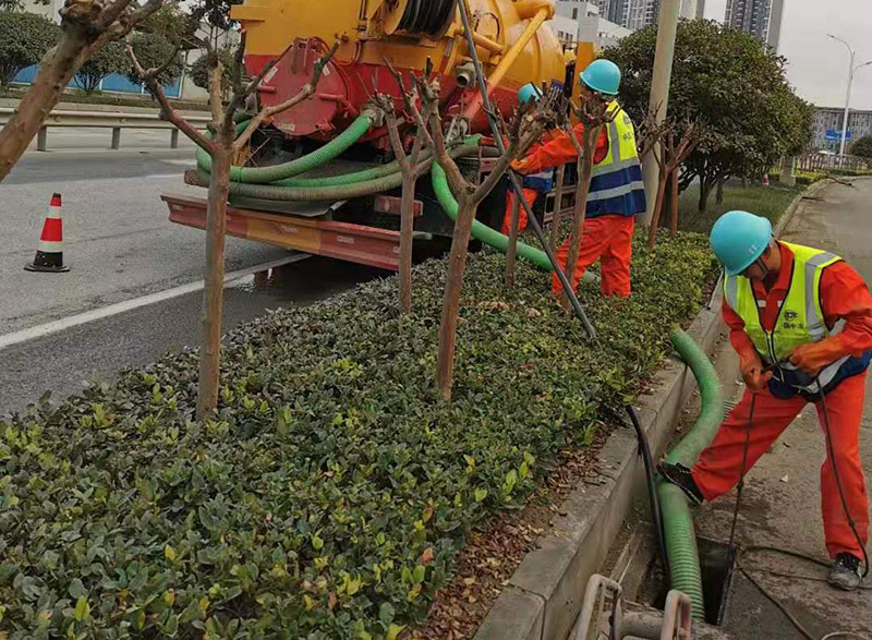 凌河市政管道清淤